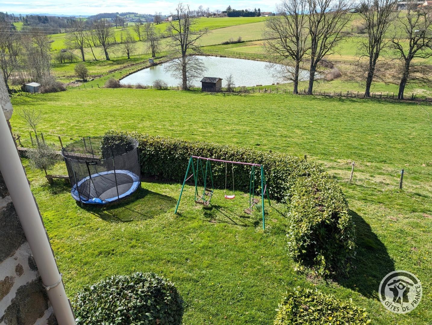 Gîte de la Grange du Mas Est à St Clément les Places dans le Lyonnais - Rhône : Bienvenue en Pays Lyonnais !