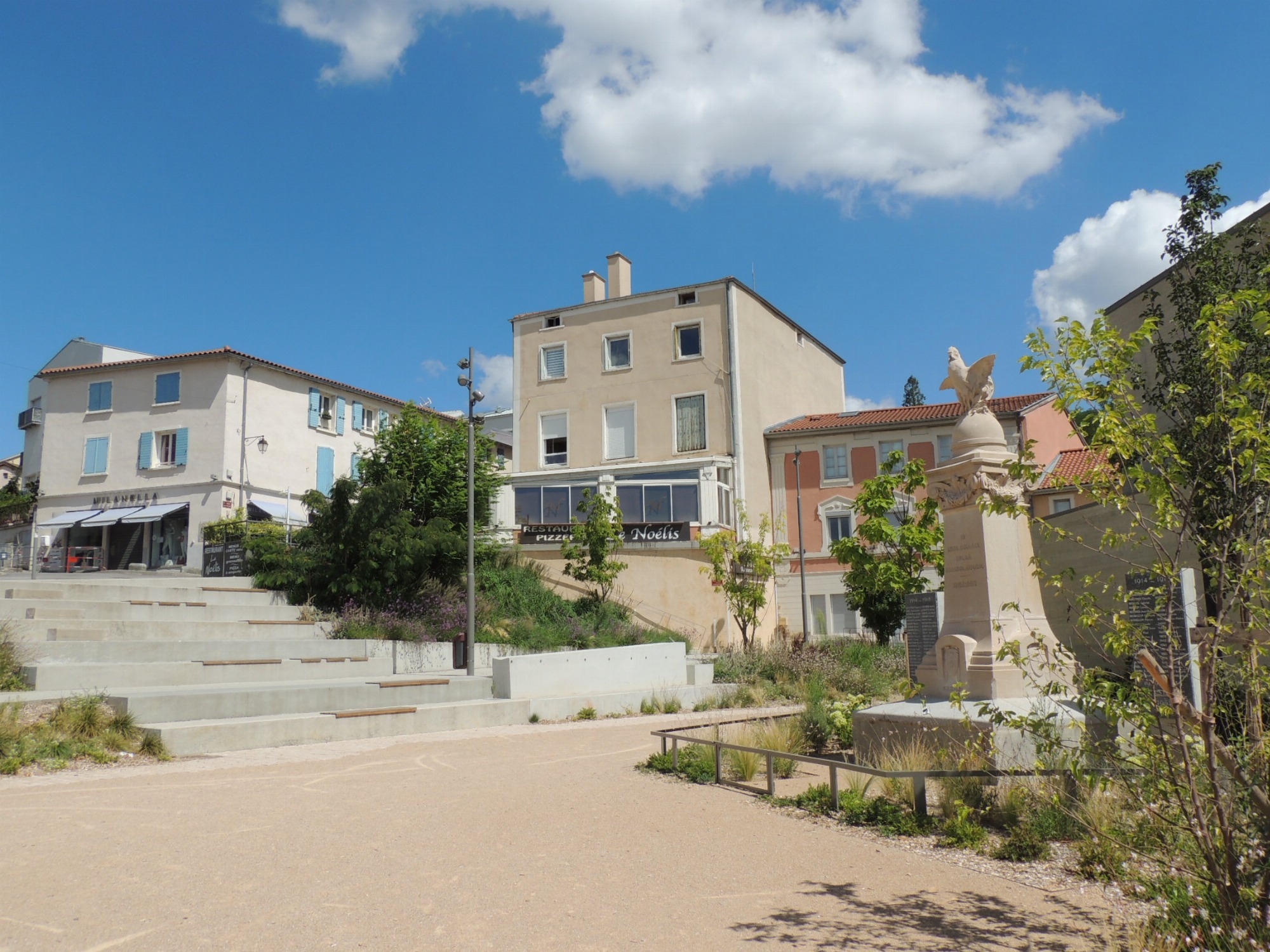 Place centrale