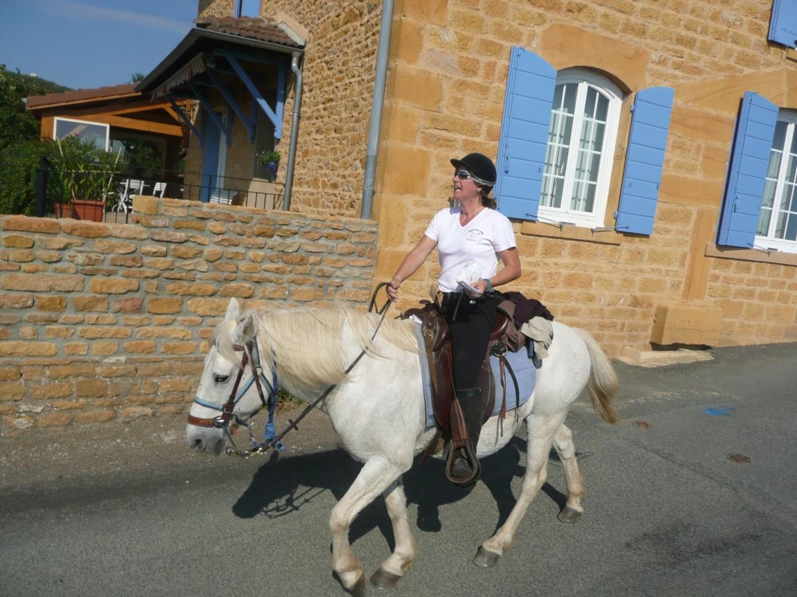 A cheval