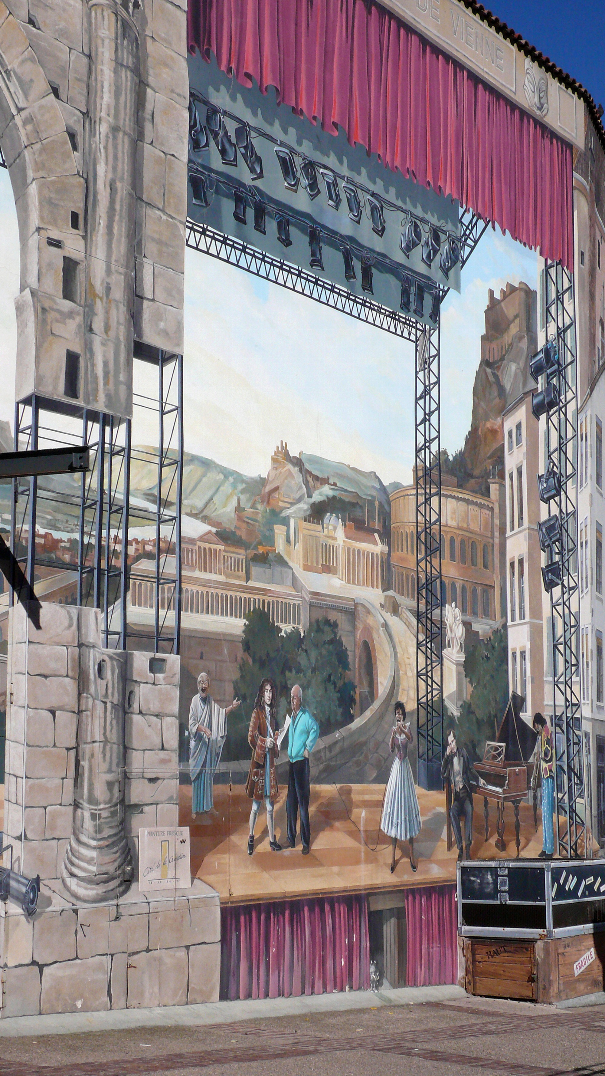 Mur peint de Vienne (38) Cité de la création