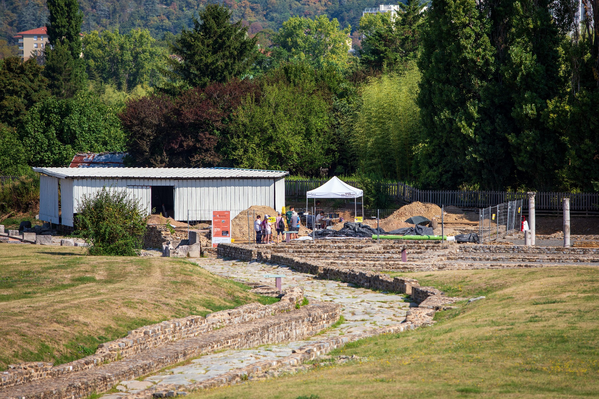 Visite guidée : Un mausolée à Saint-Romain-en-Gal découverte exceptionnelle._Saint-Romain-en-Gal