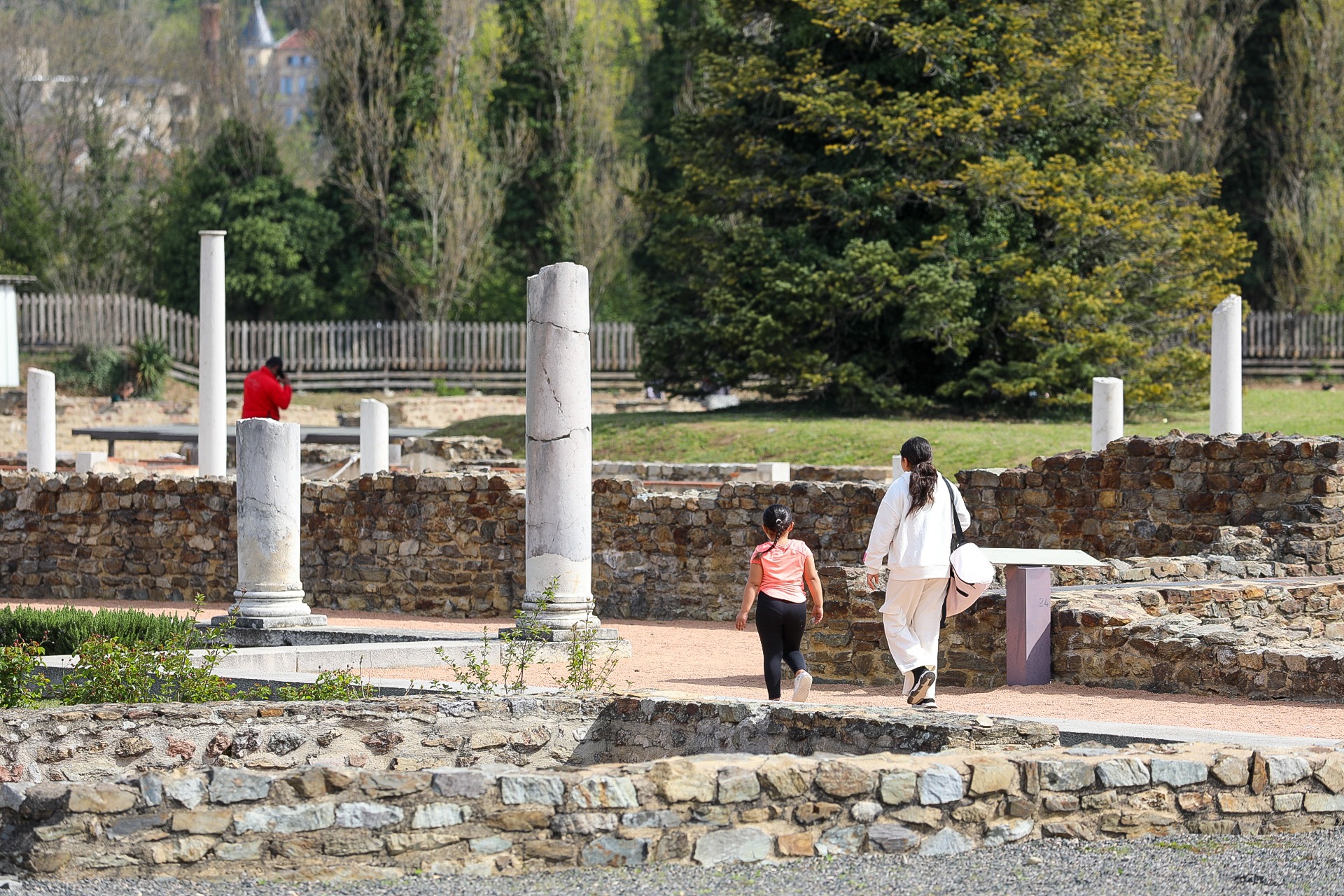 Les Gnolus - Vienna, vidi, vici !_Saint-Romain-en-Gal