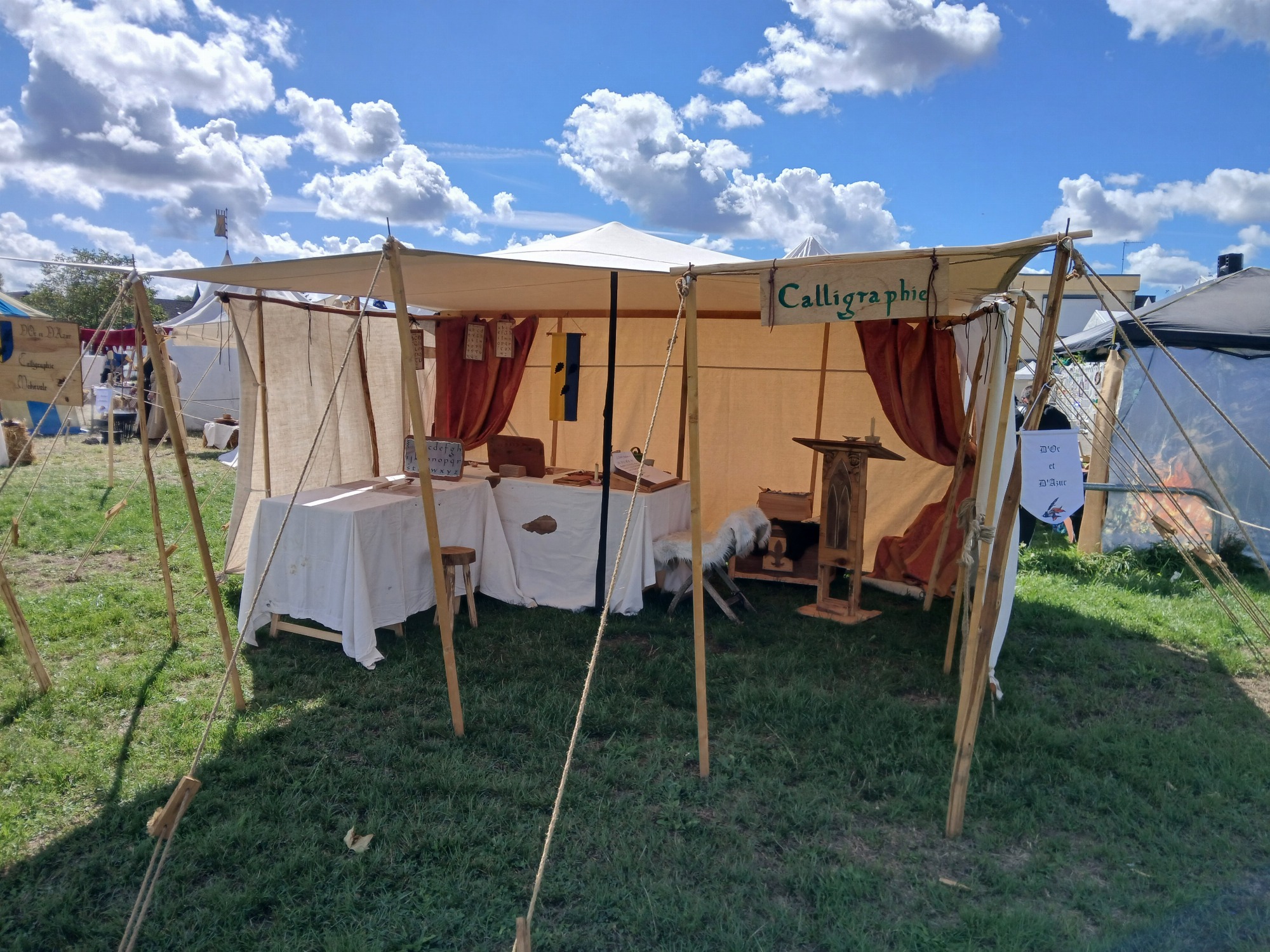 Notre campement (animation calligraphie)