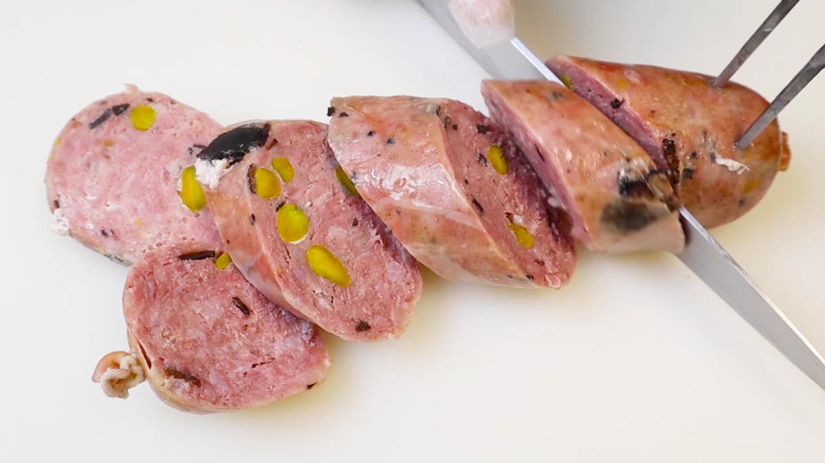 saucisson-decoupe
