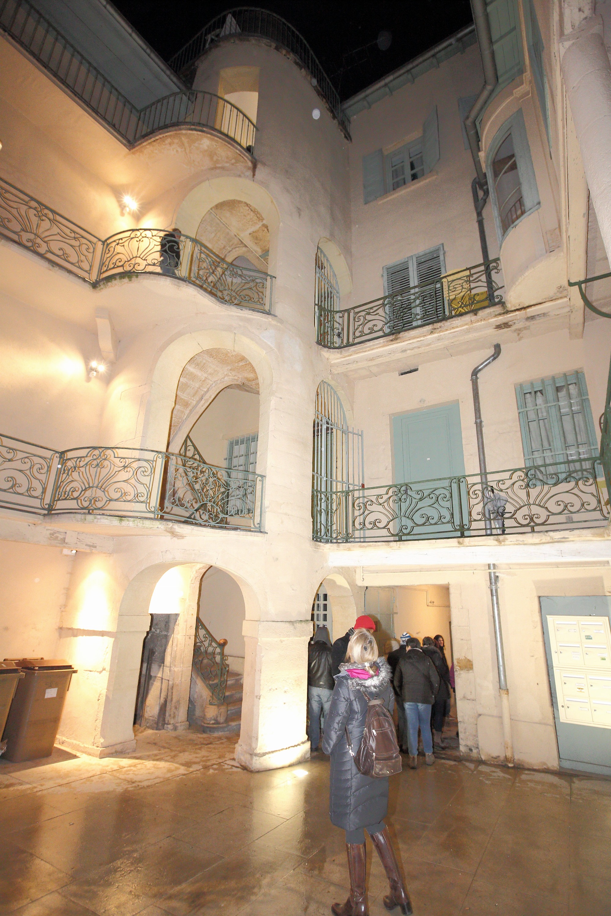 Balade nocturne à la lanterne