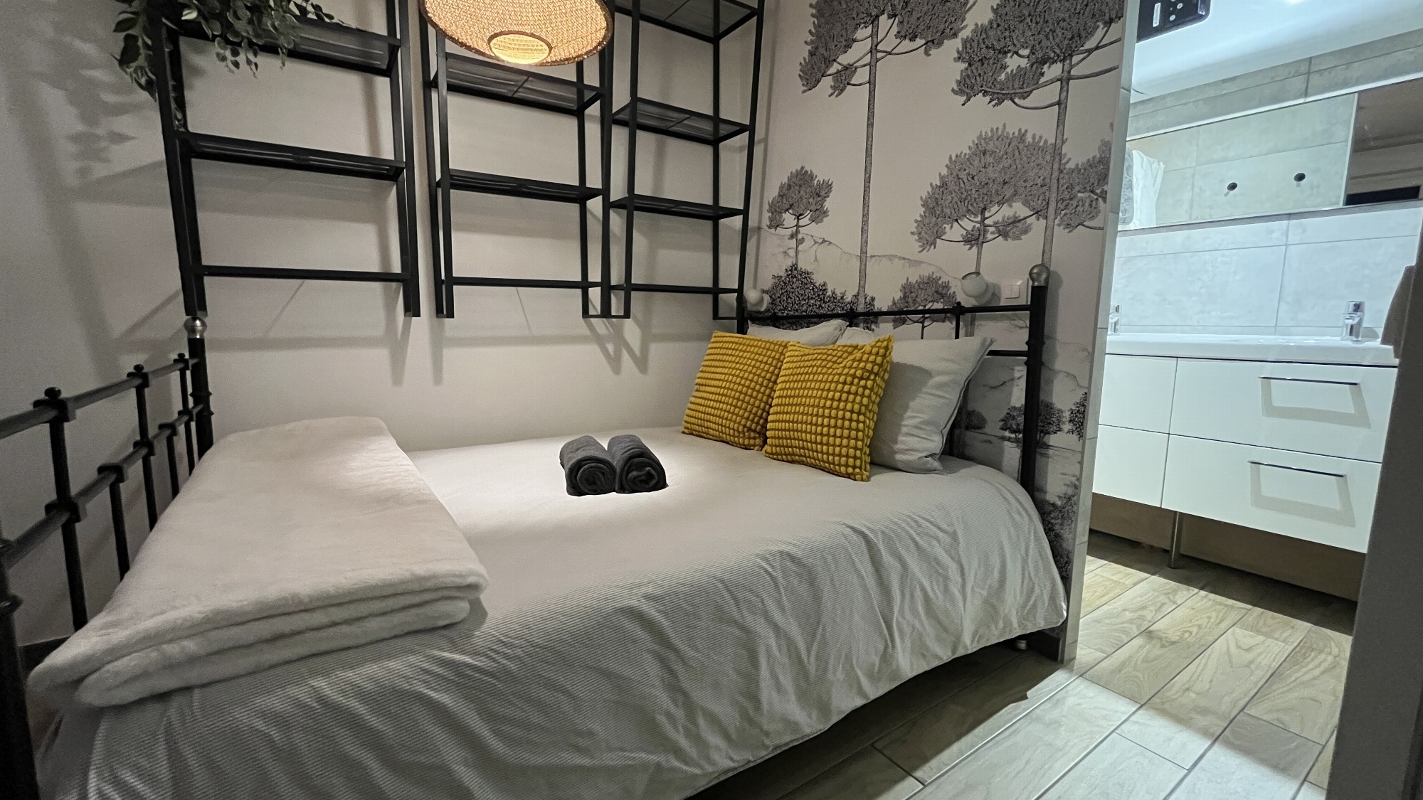 Chambre avec salle d'eau