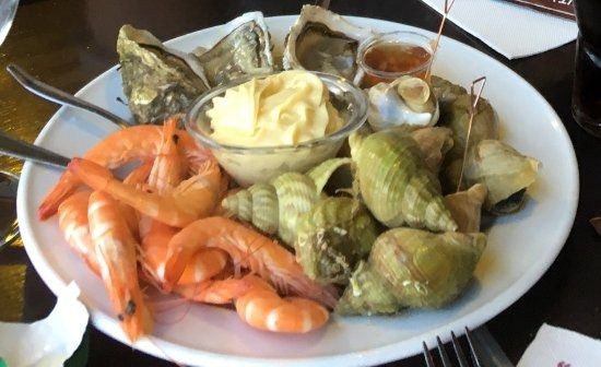 Matinée fruits de mer_DomaineduClosStMarc_Taluyers