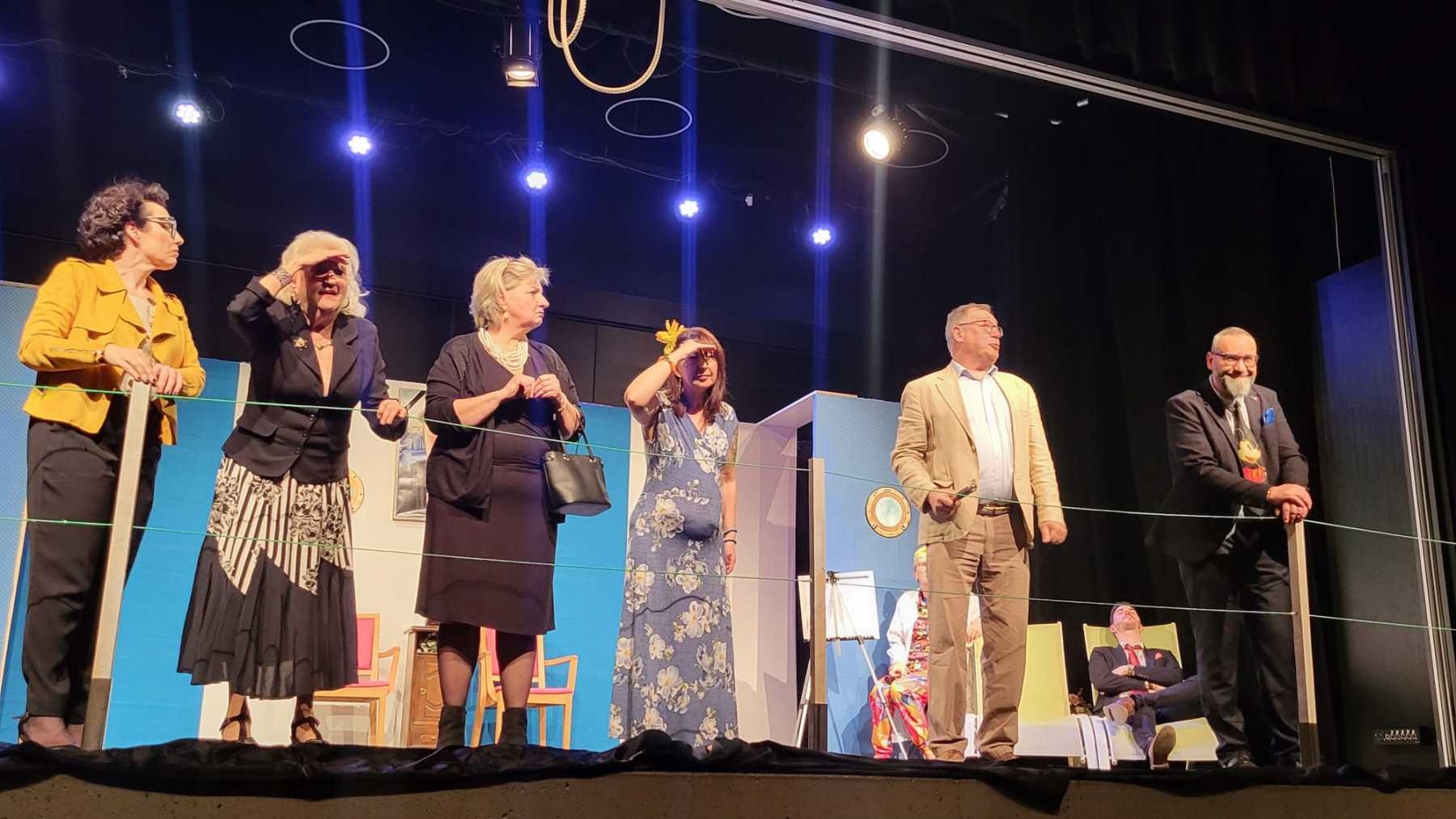 Théâtre : bon retour sur terre_Cie Tacheboulard_Chabanière Saint Didier sous Riverie