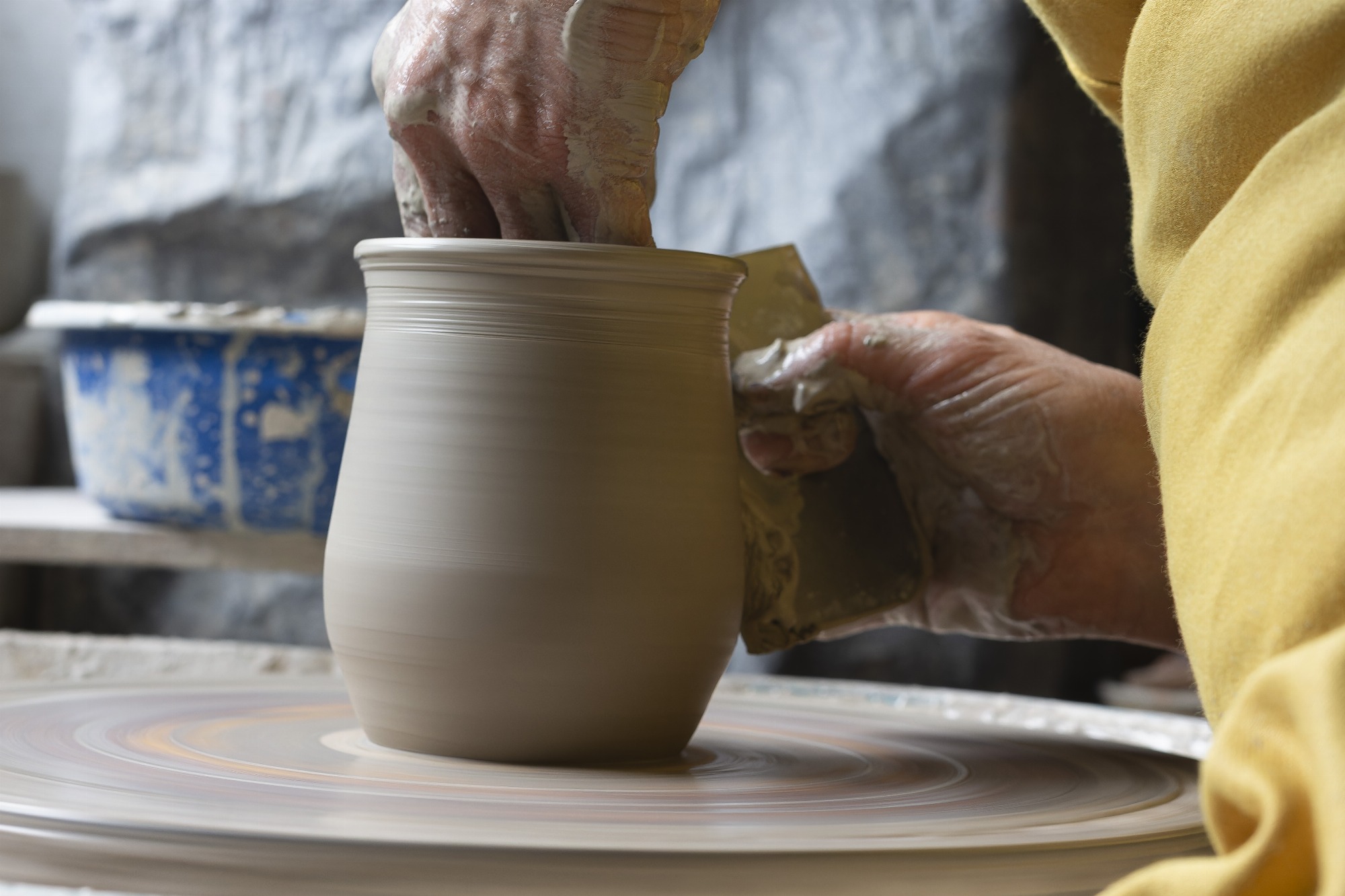 Au coeur de l'atelier céramique : Agnès Bourbon_Saint-Bonnet-des-Bruyères