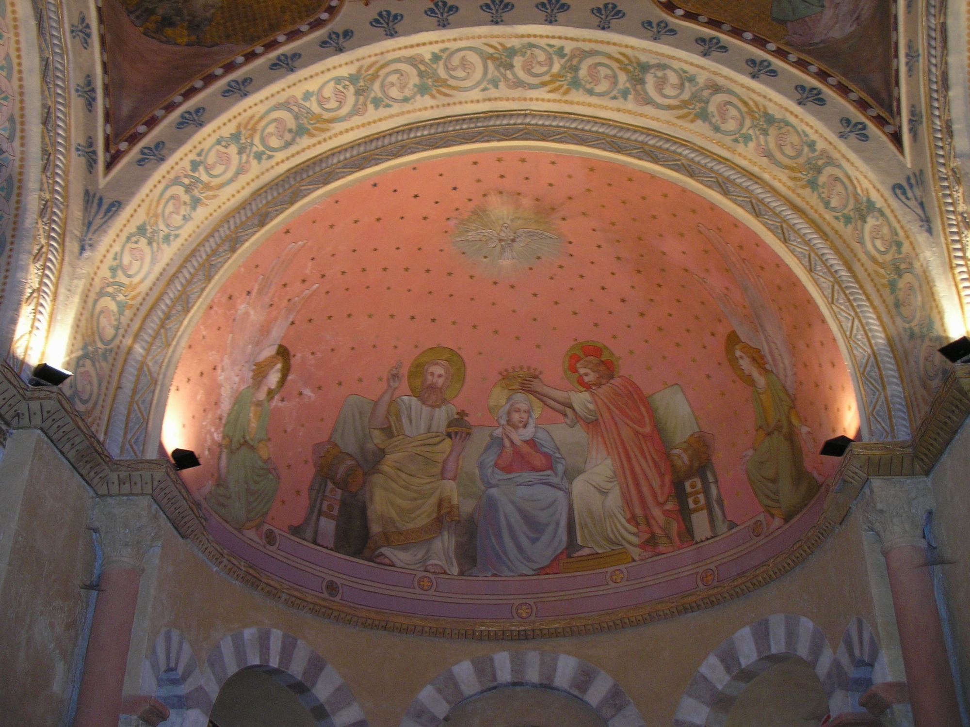 Le choeur de l'église de la Nativité de Notre-Dame_Taluyers