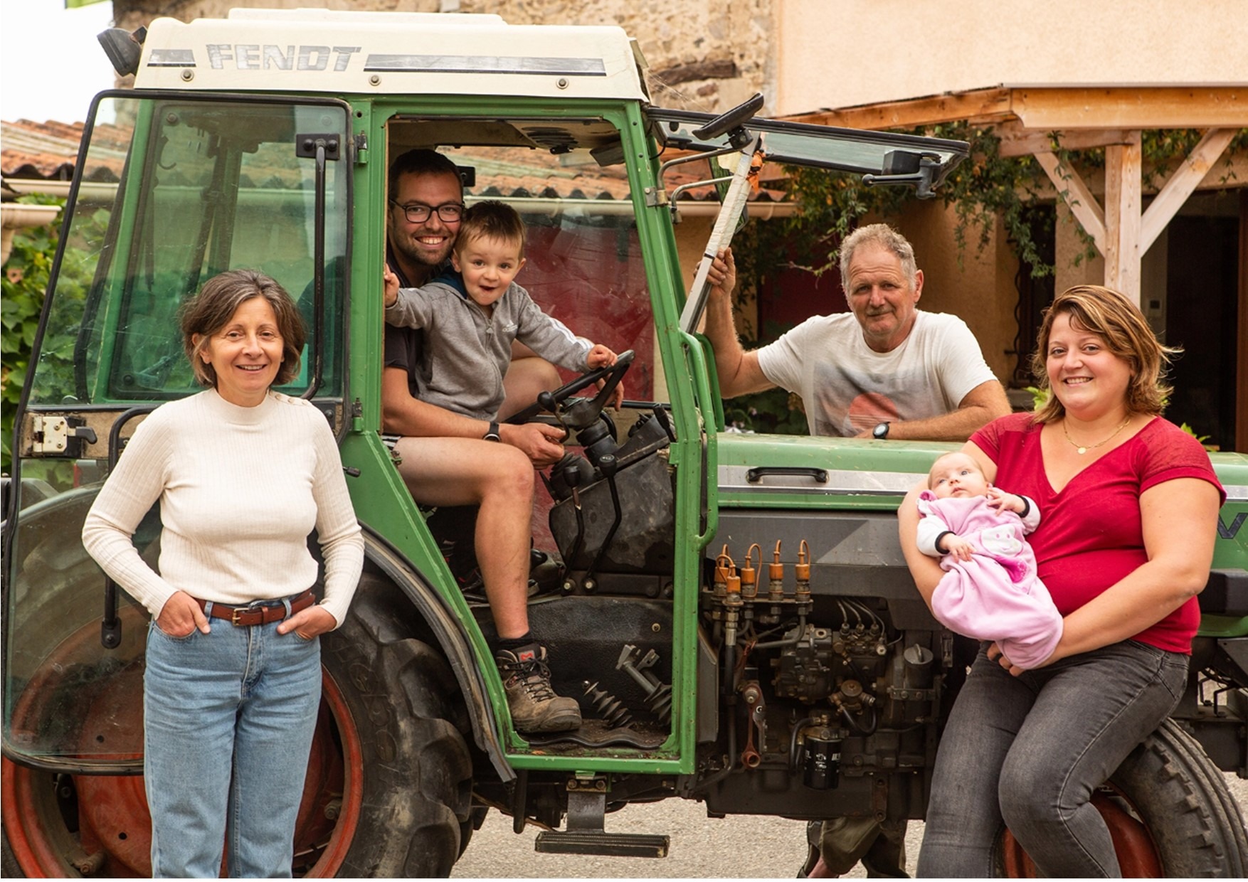 En famille_Domaine de Prapin_Taluyers