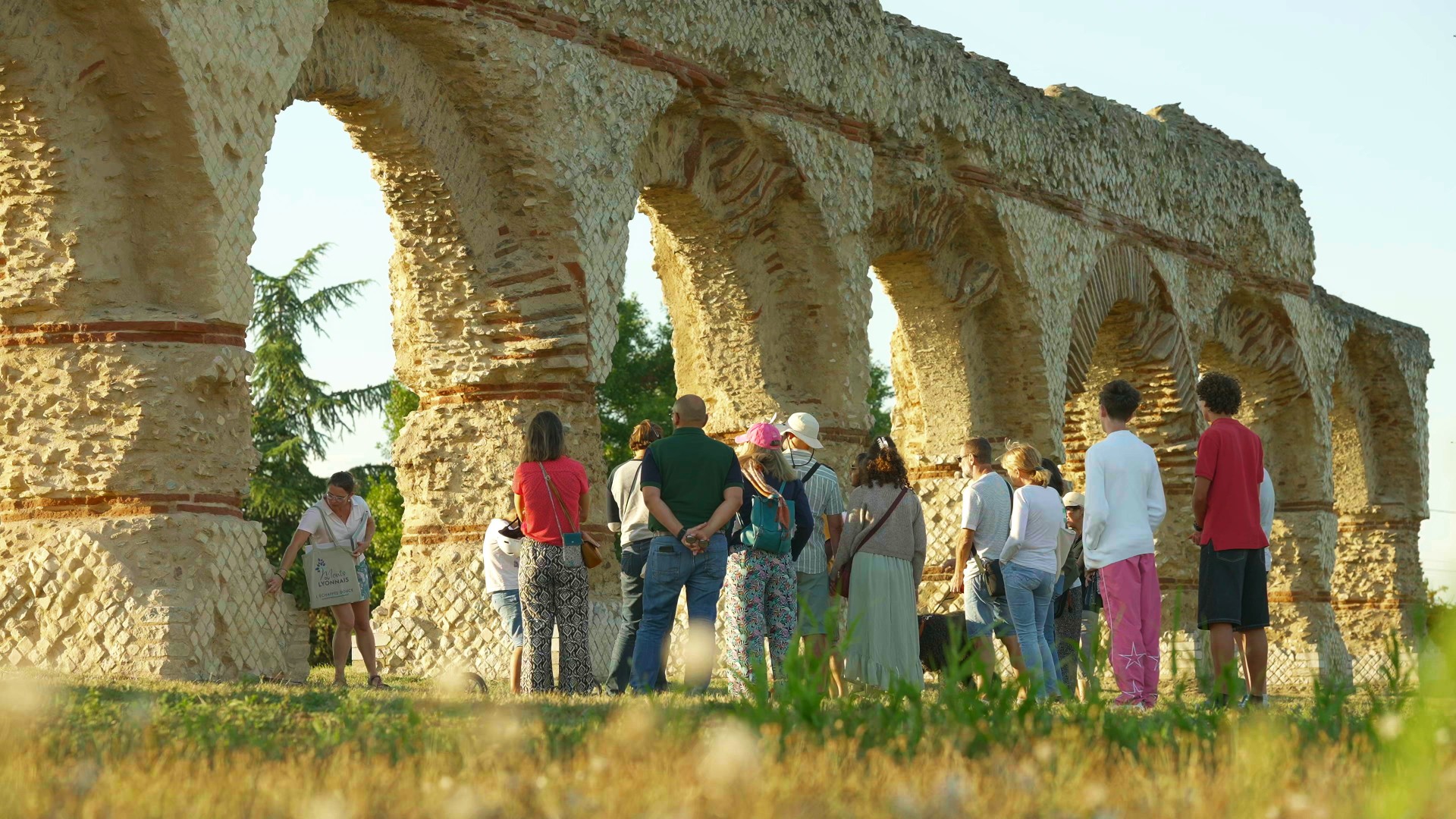 Visite guidée aqueduc chaponost monts du lyonnais