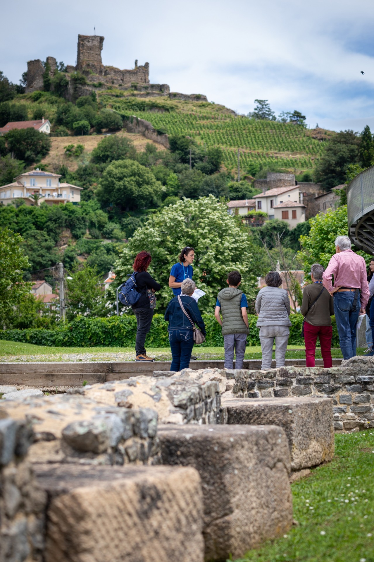 visite en extérieur au musée saint-romain-en-gal